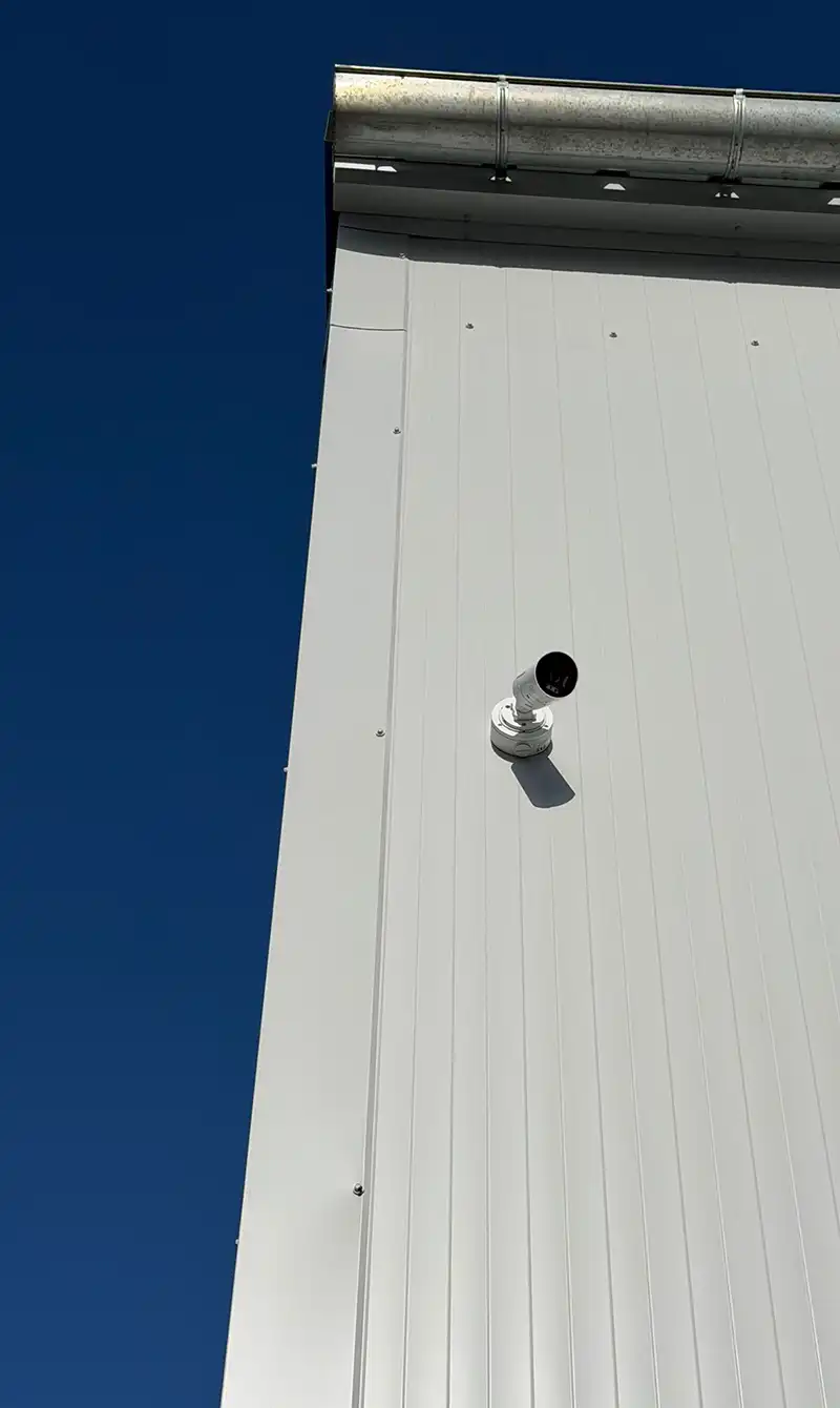 bâtiment industriel  sous vidéosurveillance