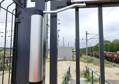 Sécuriser l’accès d’un quai SNCF : modernisation du verrouillage d’un portillon